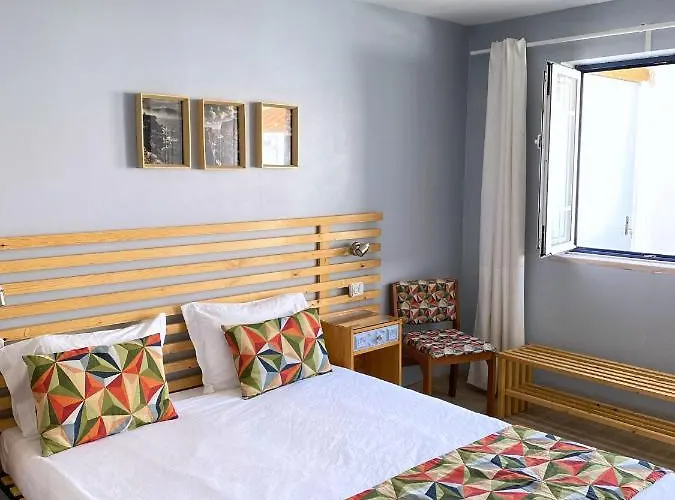 O Tourinho בליאל